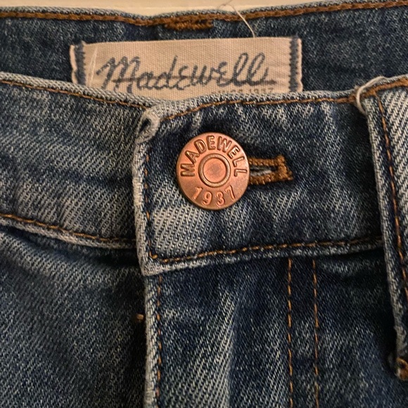 Madewell 10” High Riser Demi Boot Frayed Hem Jeans - Picture 7 of 16